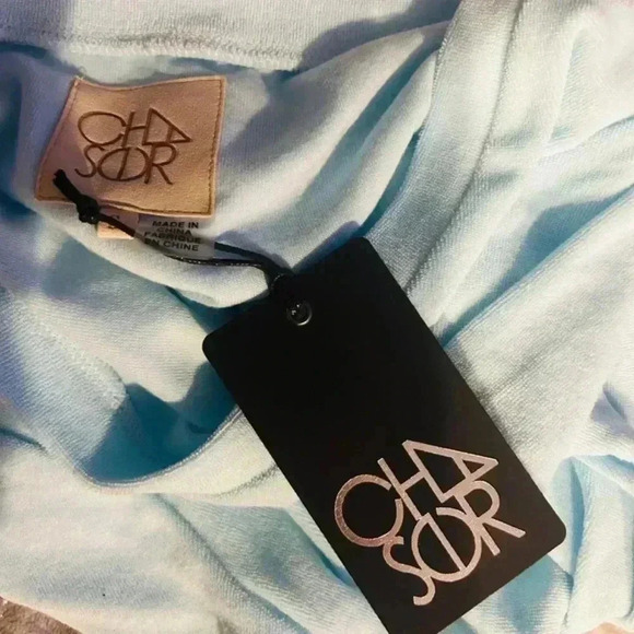 CHASER blue terry v neck shirt size small - Picture 8 of 8